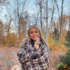 Meet your Posher, Rachel